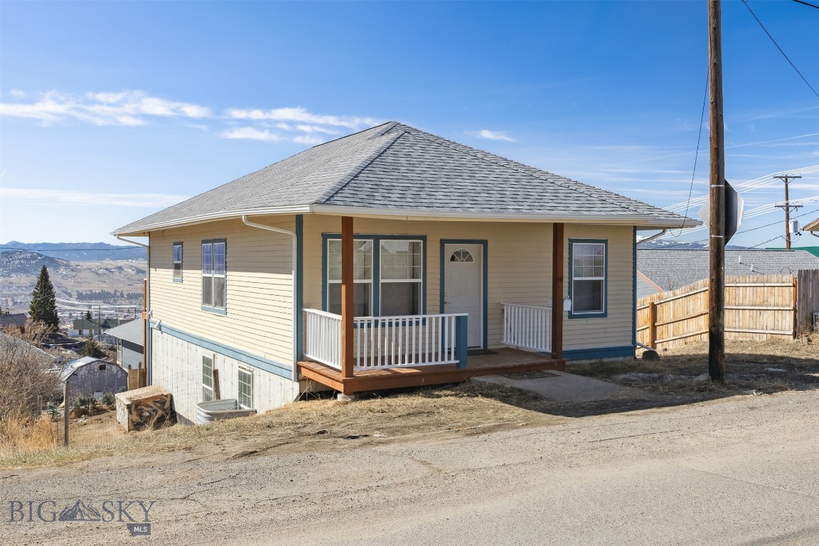 10 E Center Property Photo
