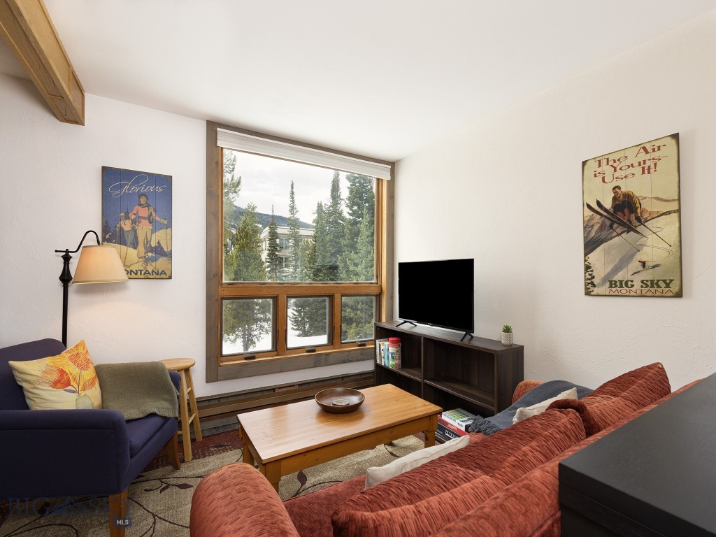21 Sitting Bull 1219 Property Photo 33