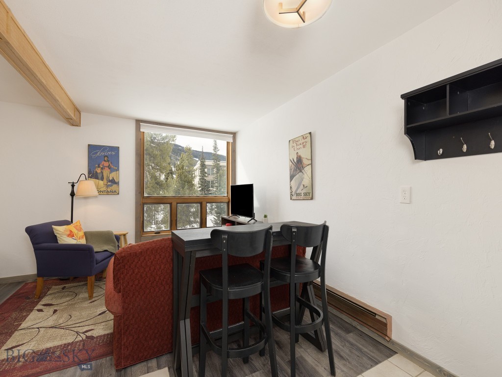 21 Sitting Bull 1219 Property Photo 34