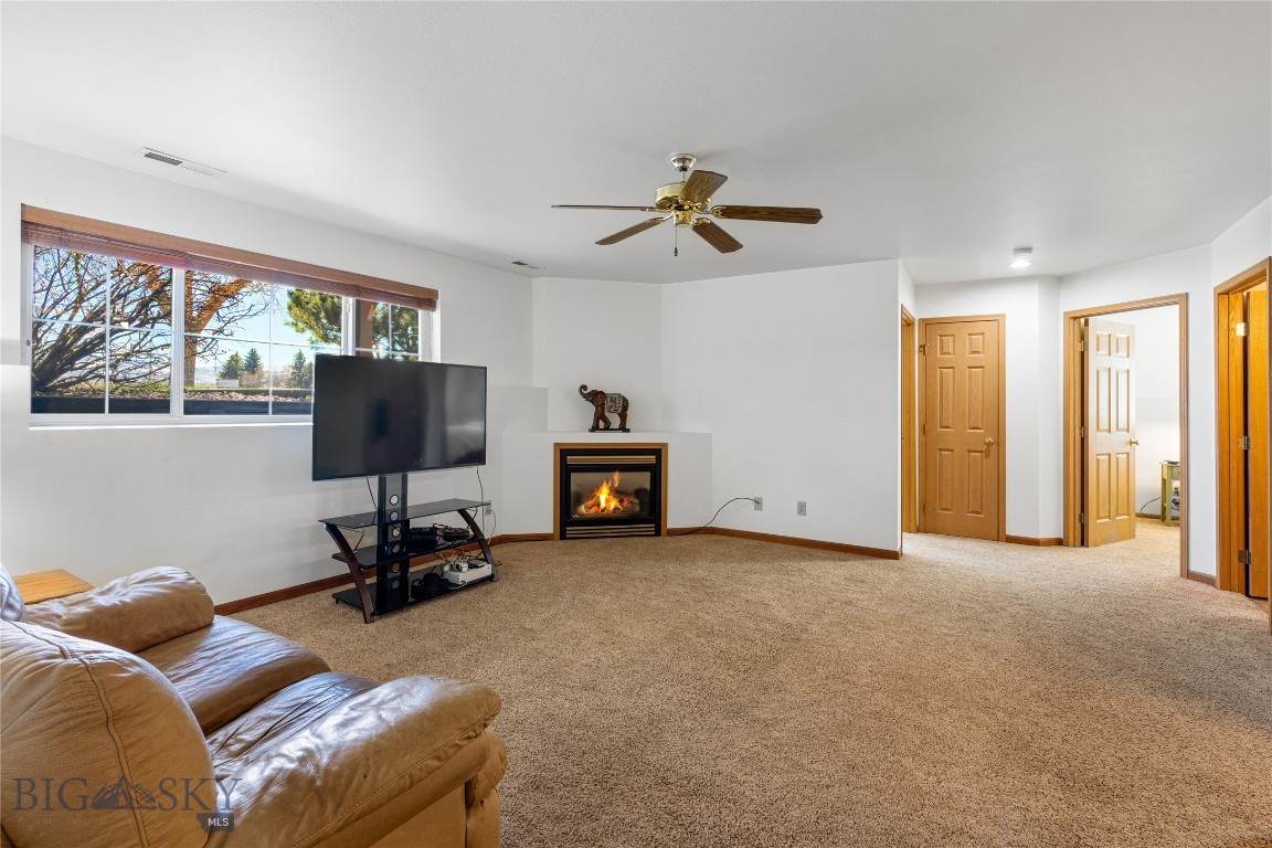 3505 Fallon Street C-28 Property Photo 13