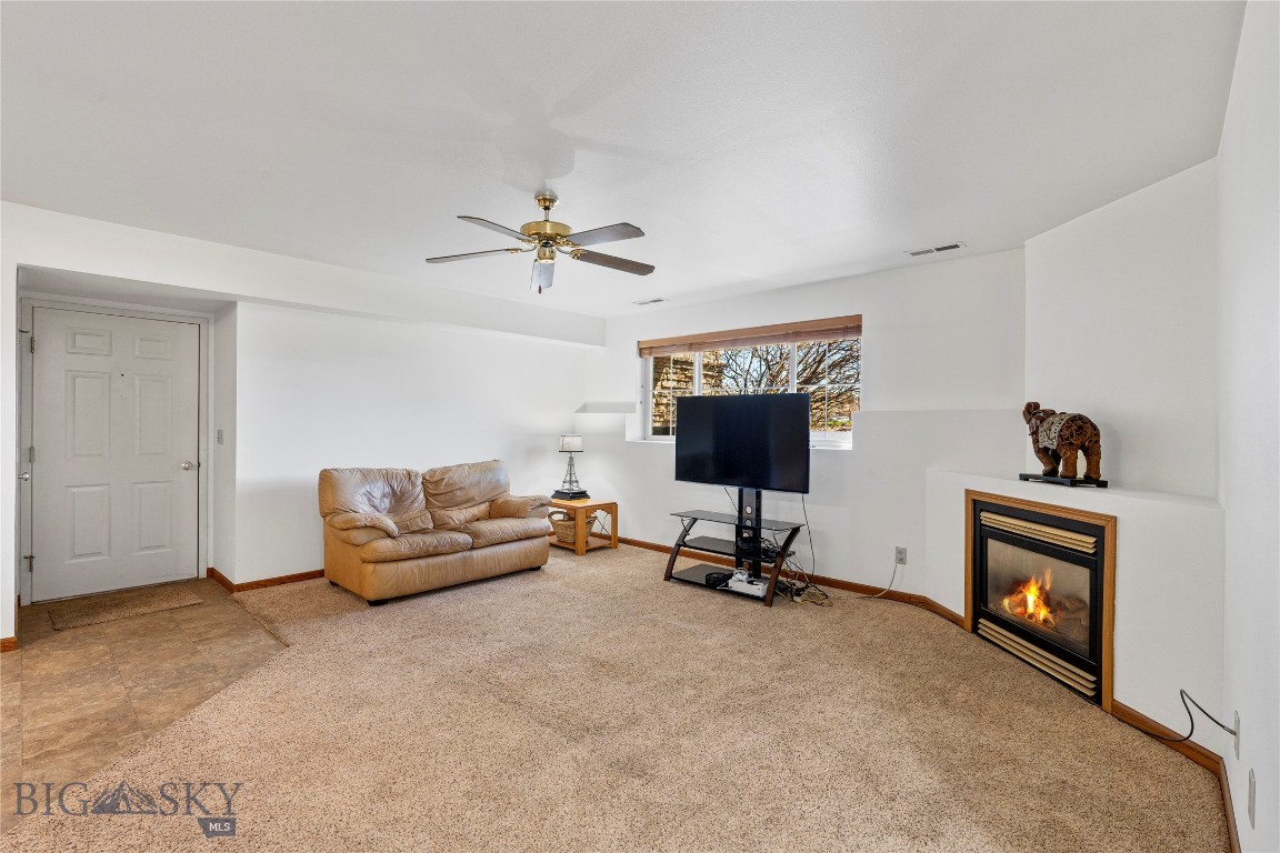 3505 Fallon Street C-28 Property Photo 14