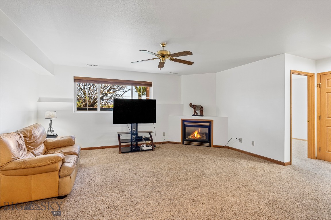 3505 Fallon Street C-28 Property Photo 15