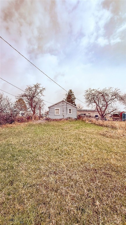 201 S Brooke St Property Photo 2