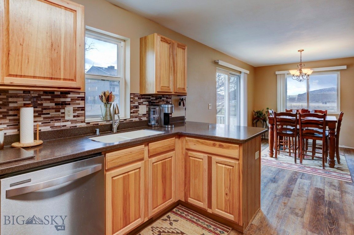 98 Miller Drive Property Photo 18
