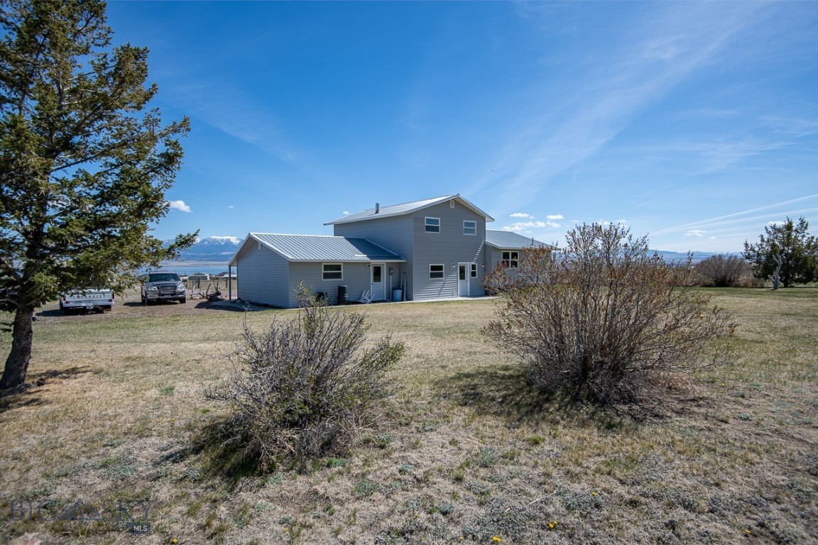 33 Valley Drive Property Photo 3