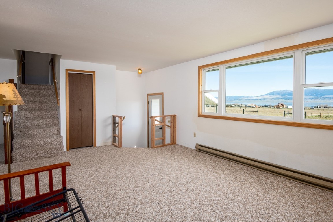 33 Valley Drive Property Photo 6