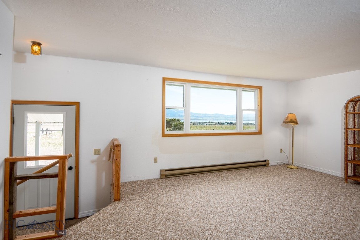 33 Valley Drive Property Photo 7