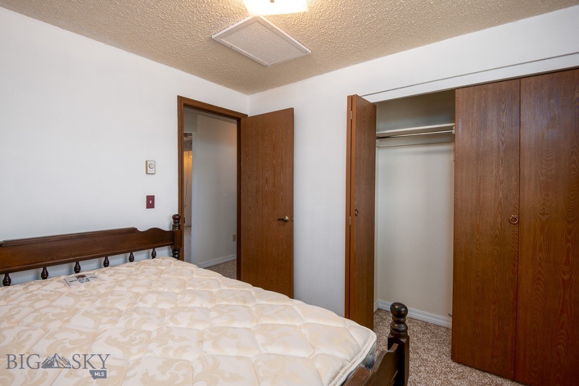 33 Valley Drive Property Photo 21