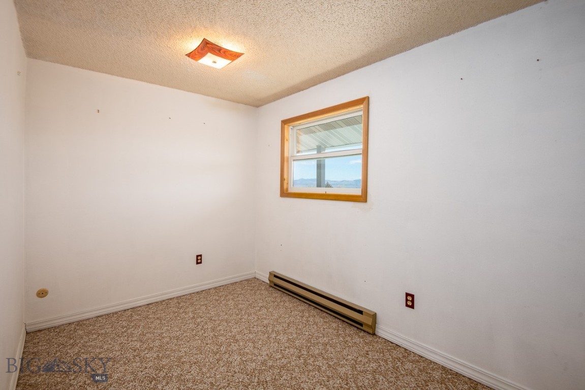 33 Valley Drive Property Photo 25