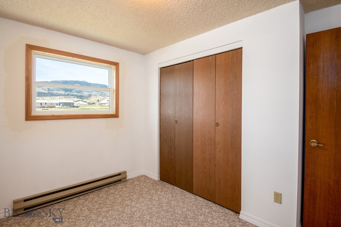 33 Valley Drive Property Photo 27