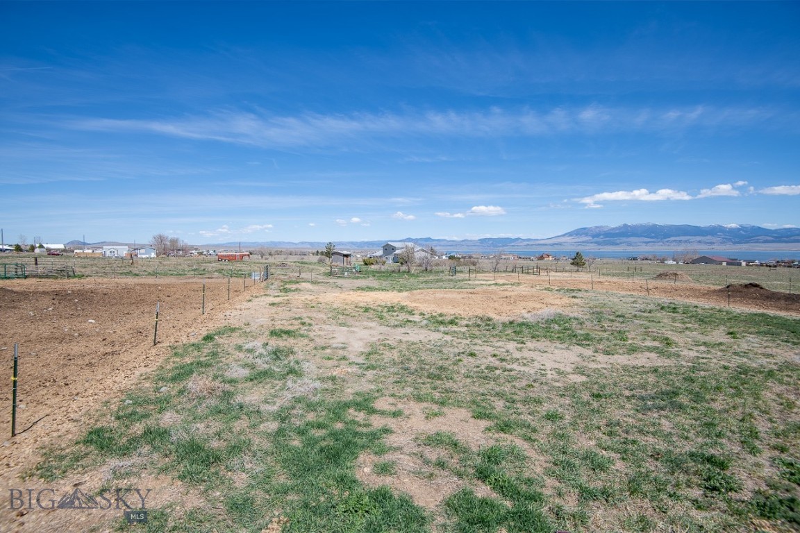 33 Valley Drive Property Photo 35