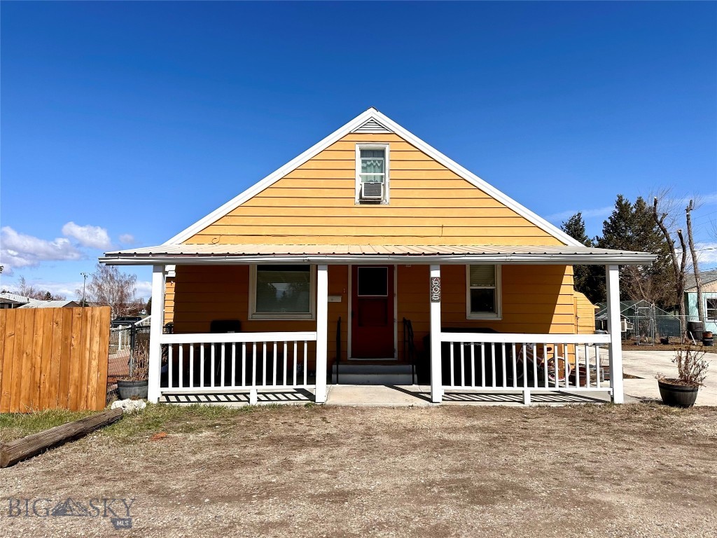 605 Texas Avenue Property Photo