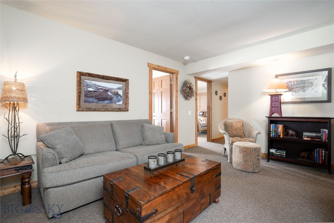 585 Bridger Woods Road Property Photo 32