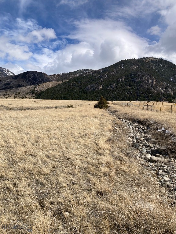 Tbd Bear Gulch Rd Property Photo