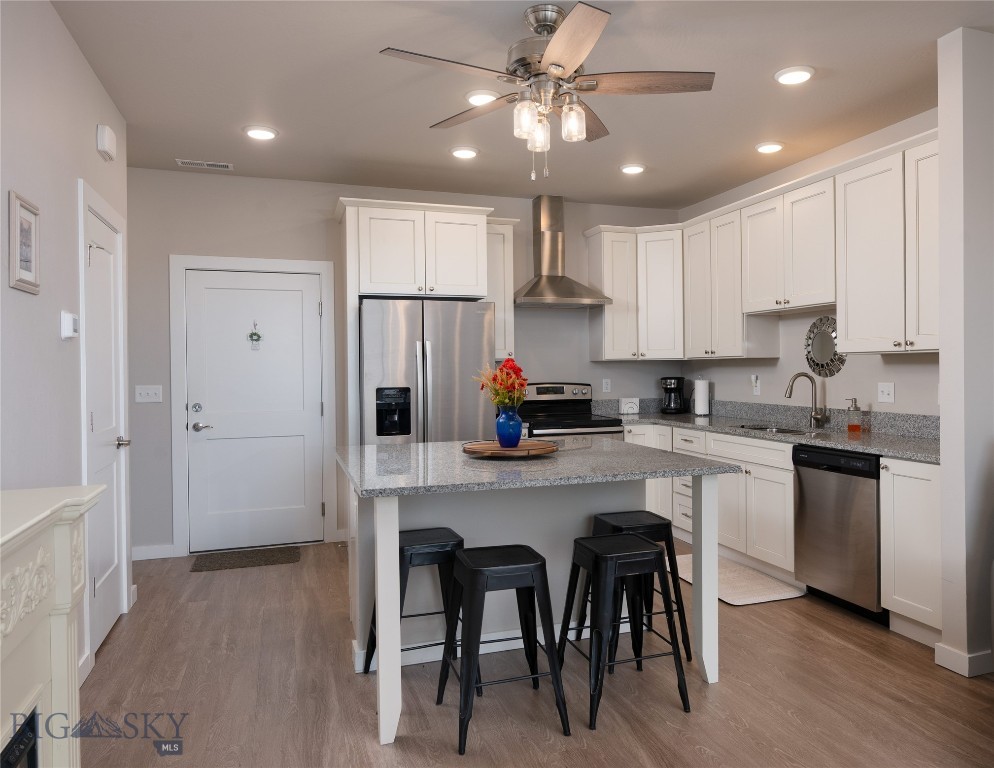 2720 Sartain 302b Property Photo 6