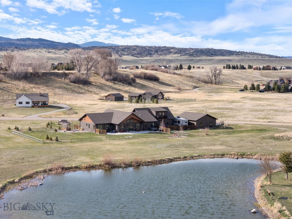56 Sky View Drive Property Photo 8