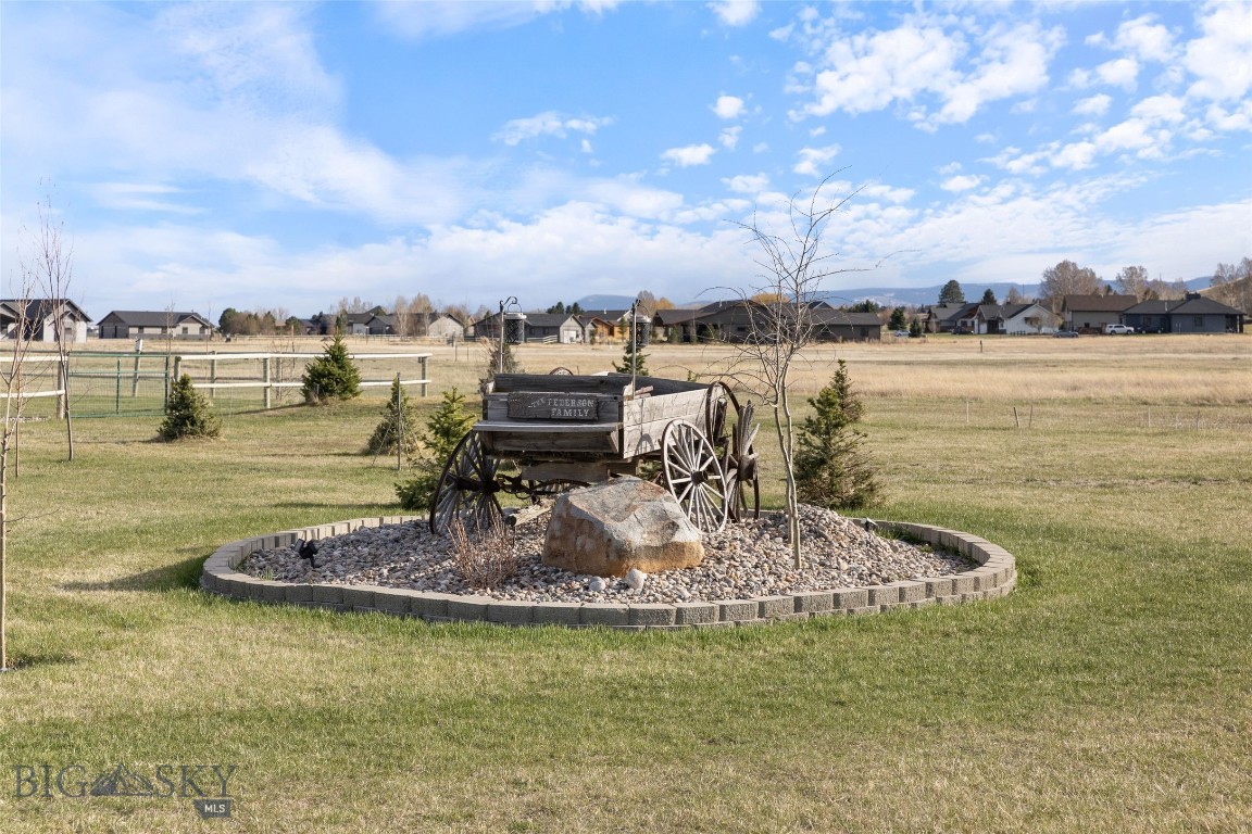 56 Sky View Drive Property Photo 11