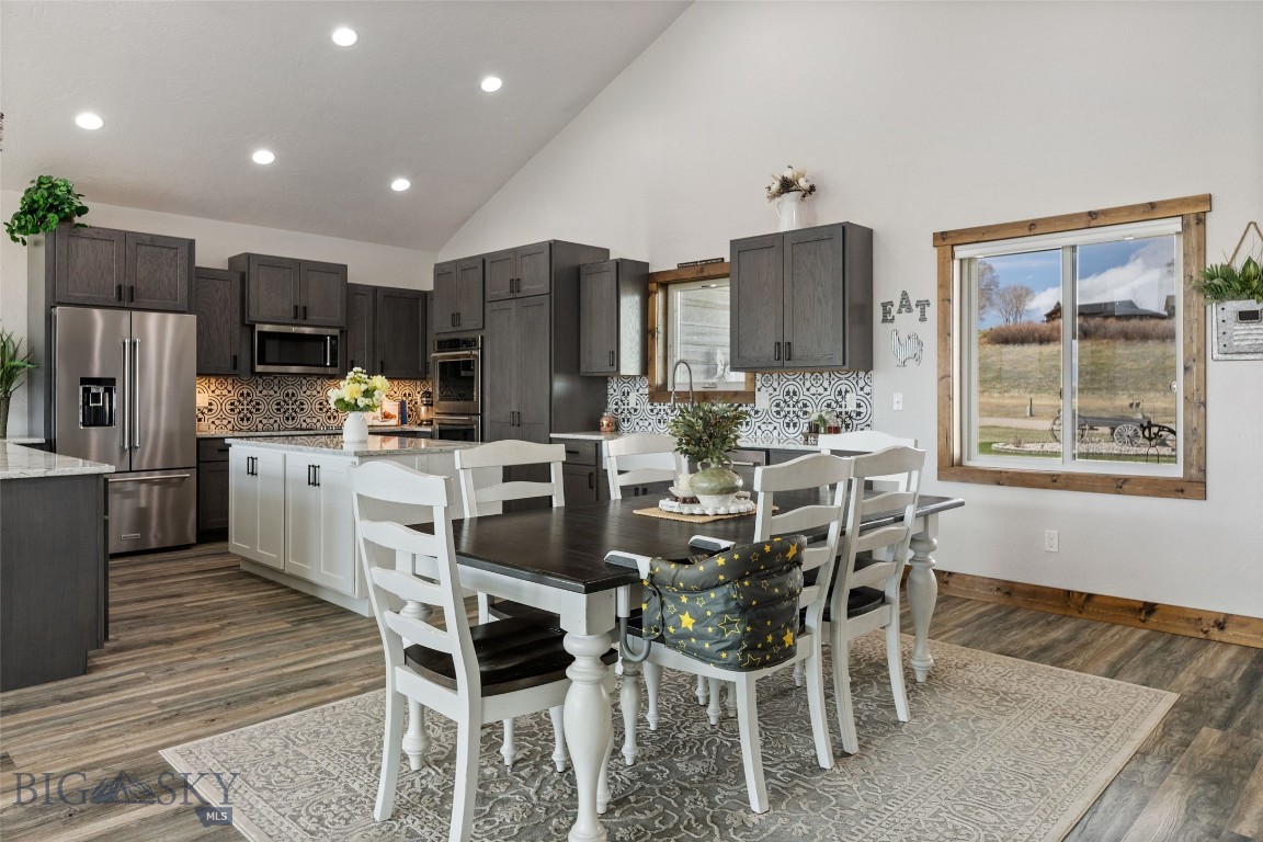56 Sky View Drive Property Photo 18