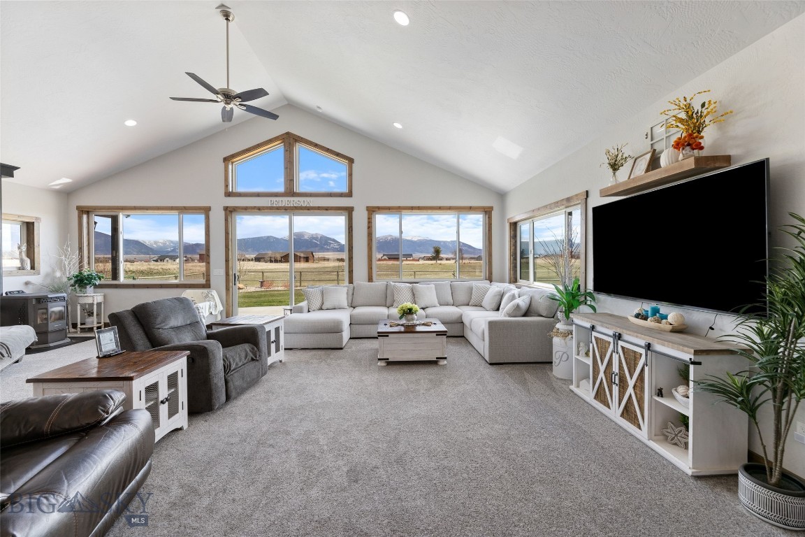 56 Sky View Drive Property Photo 33