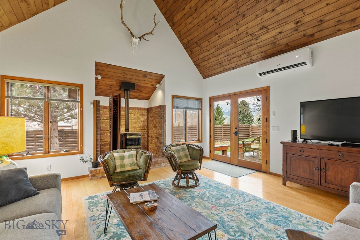 4 Solar Mountain Road Property Photo 10