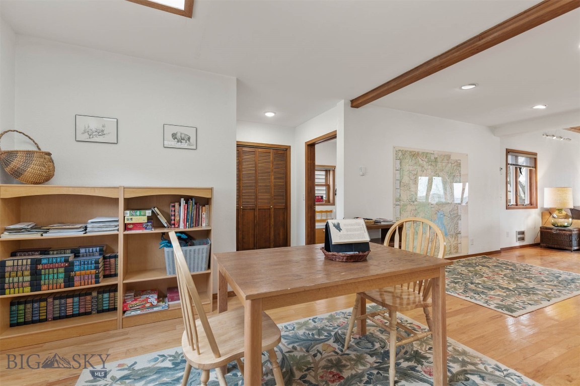 4 Solar Mountain Road Property Photo 14