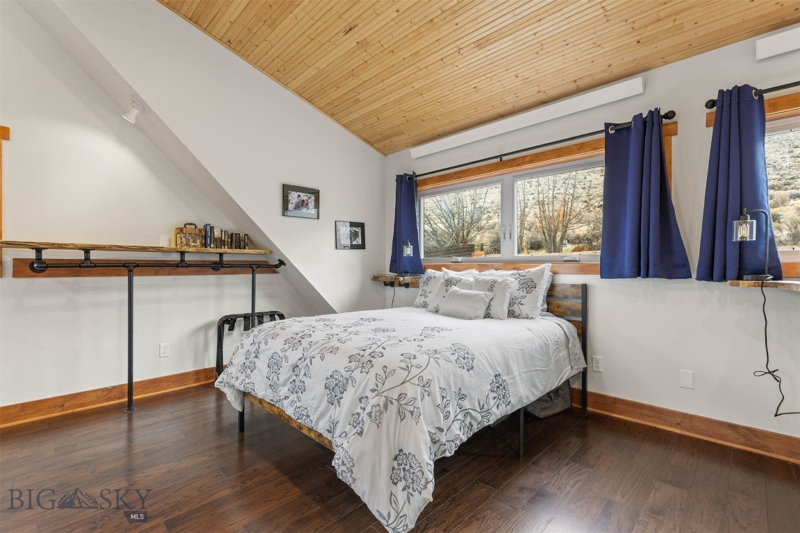 4 Solar Mountain Road Property Photo 33