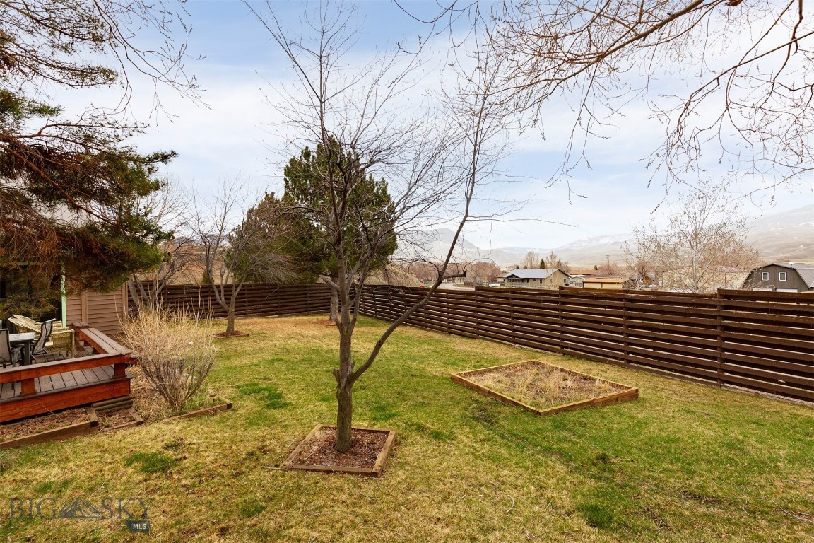 4 Solar Mountain Road Property Photo 45