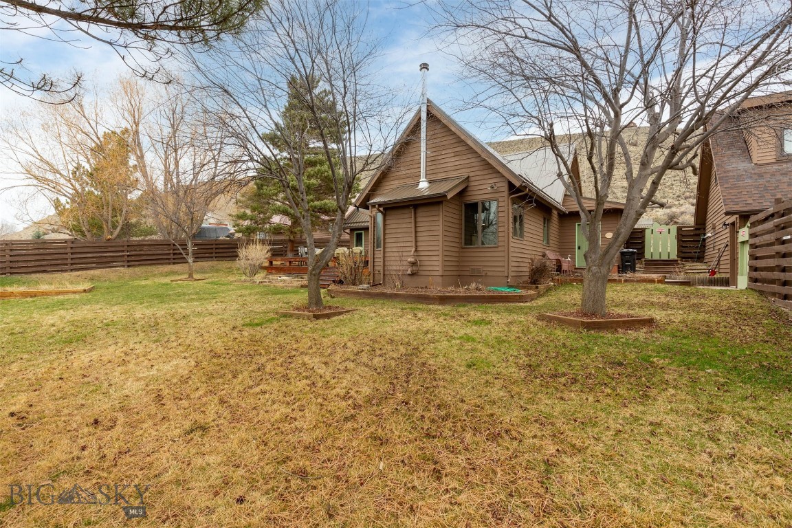 4 Solar Mountain Road Property Photo 49