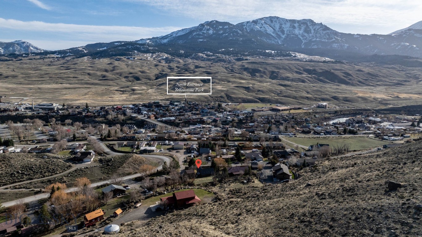 4 Solar Mountain Road Property Photo 55