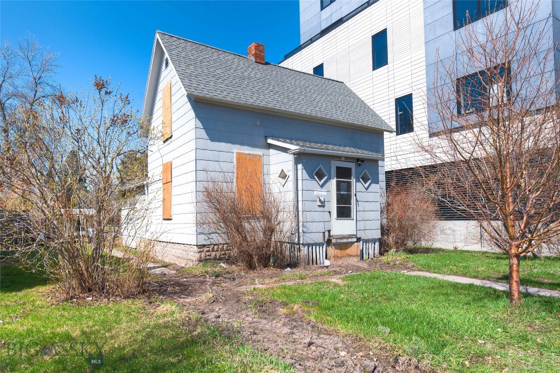 113 S Wallace Avenue Property Photo 2