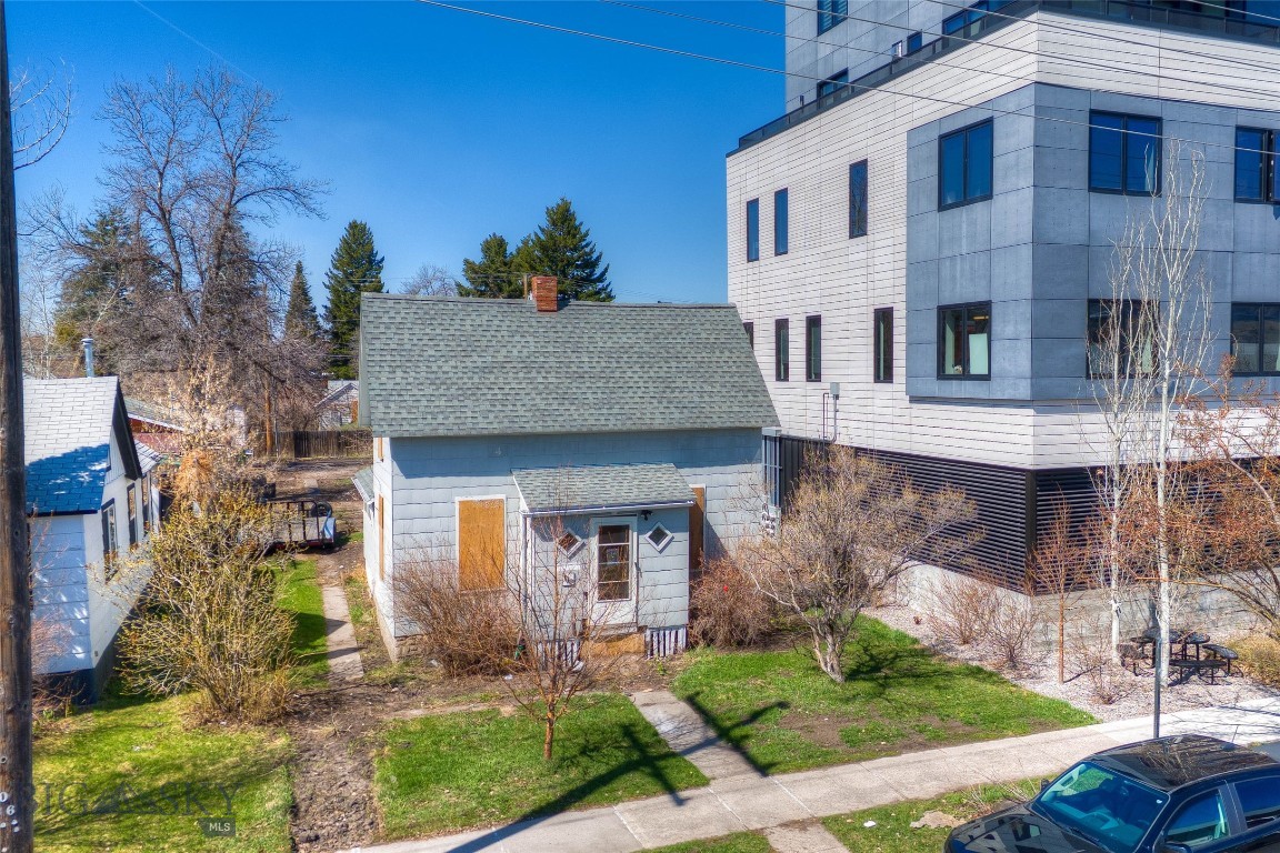 113 S Wallace Avenue Property Photo 10