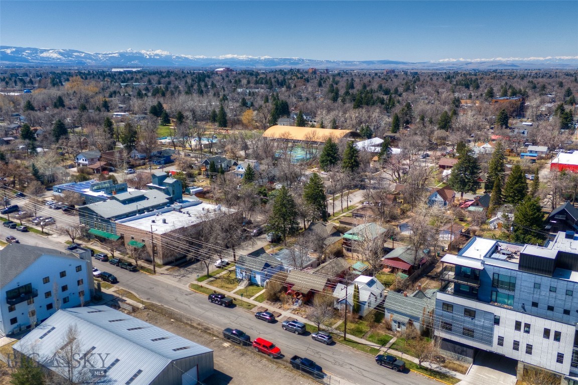 113 S Wallace Avenue Property Photo 15