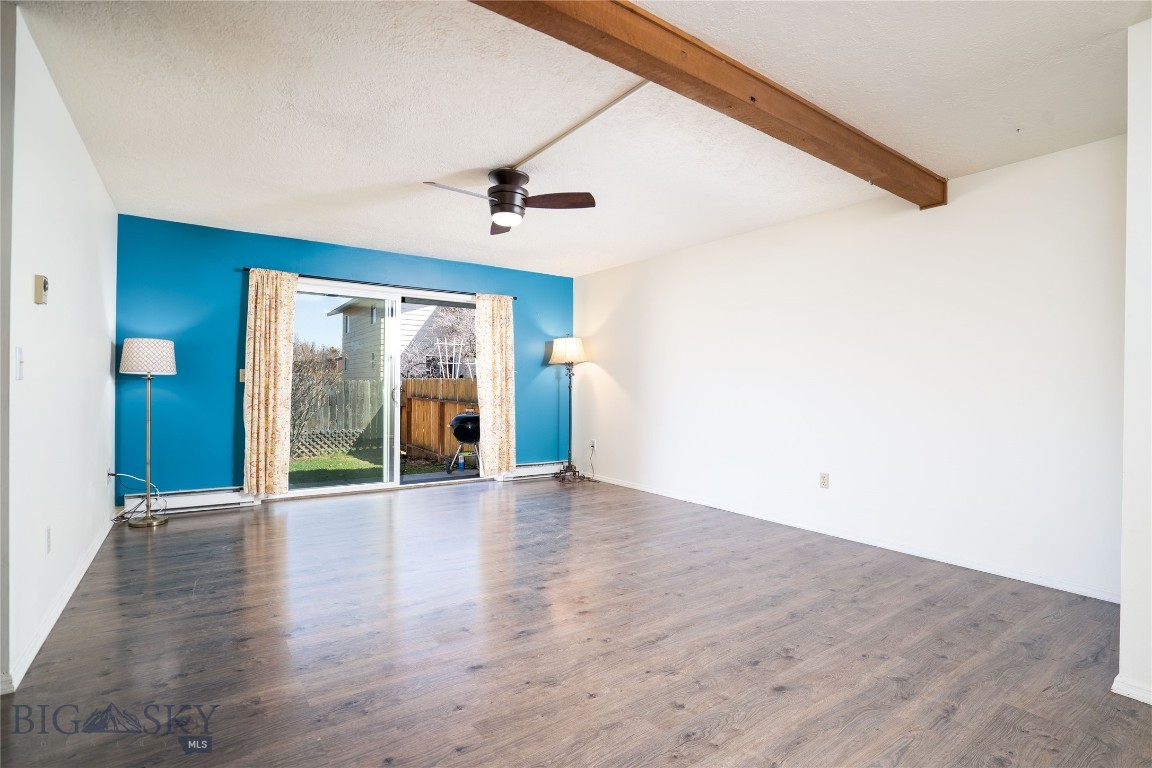 210 S 16th D Property Photo 14