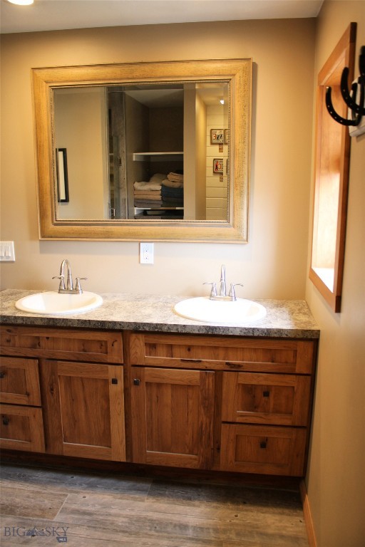 10 Lester Lane Property Photo 29