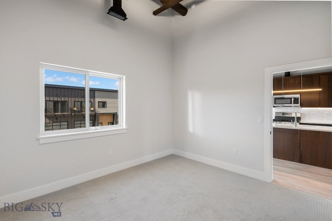 329 Gallatin Park Drive 102/202 Property Photo 17