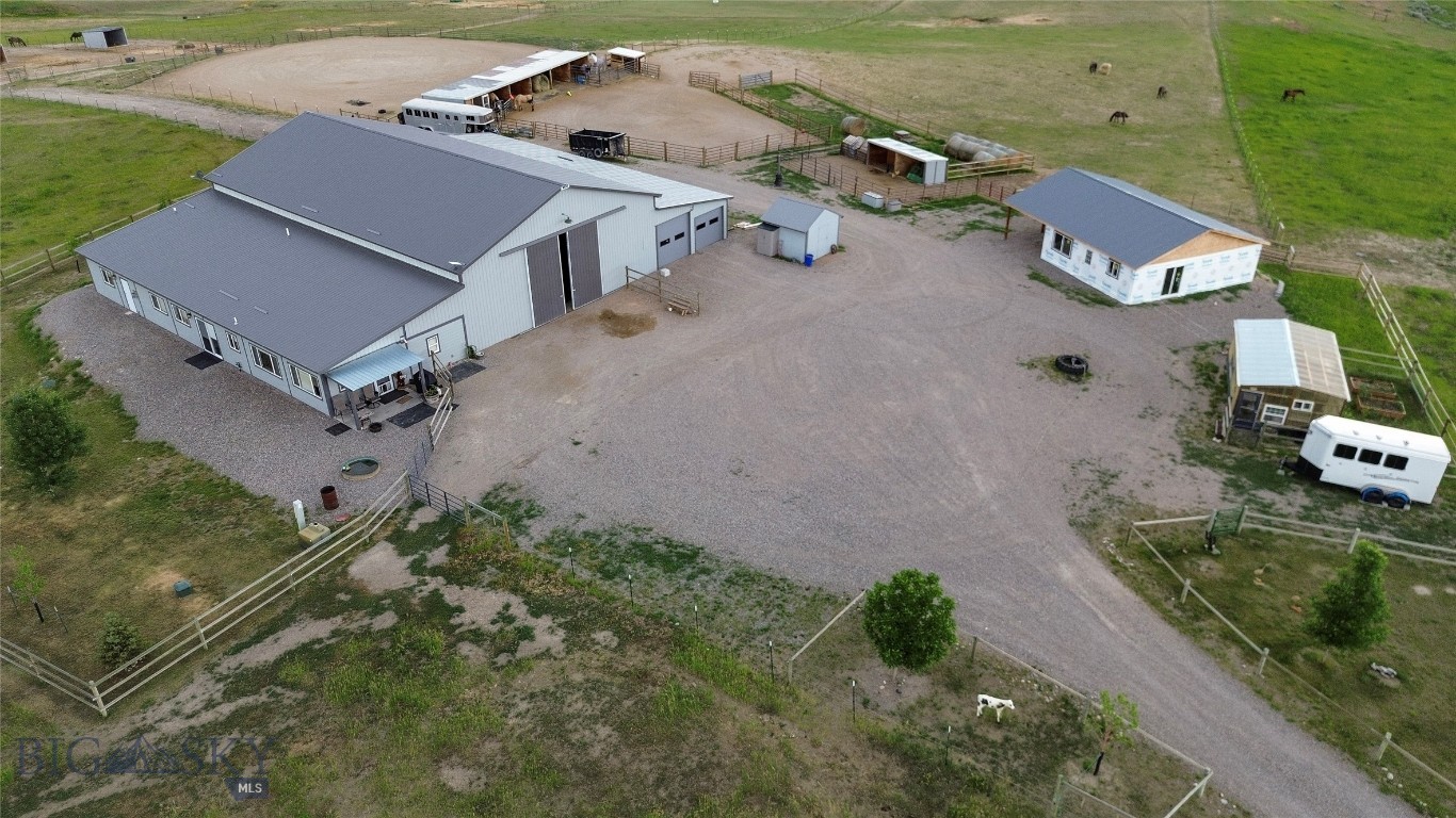 10 Lester Lane Property Photo 1