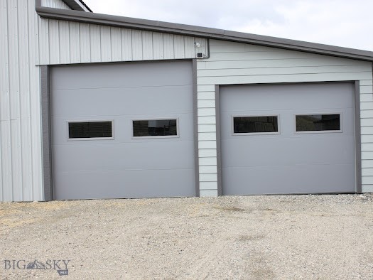 10 Lester Lane Property Photo 12