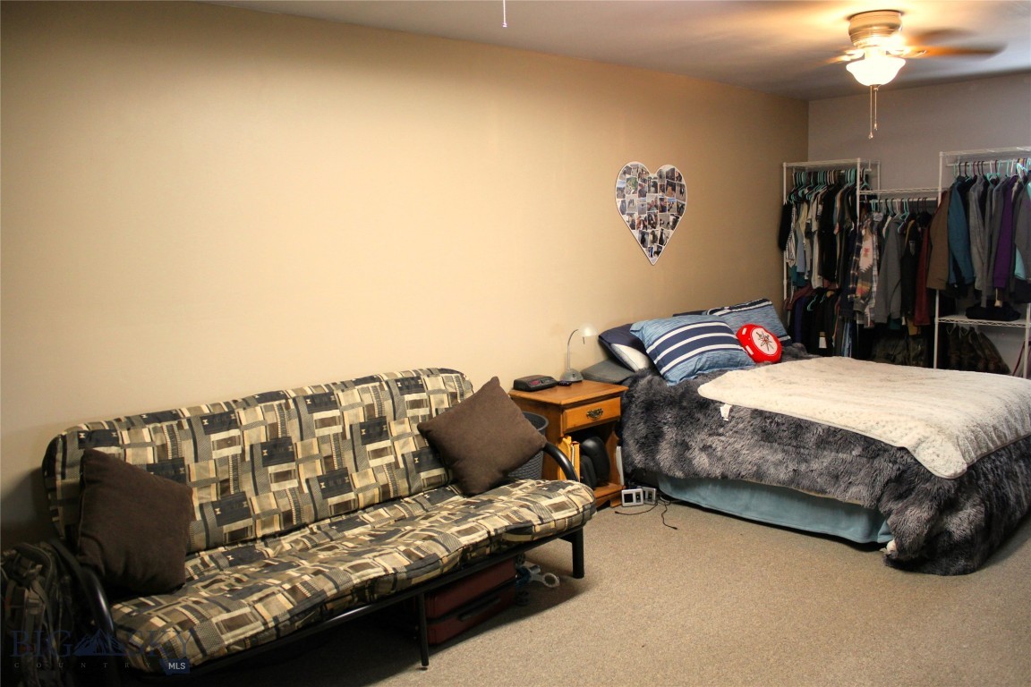 10 Lester Lane Property Photo 34