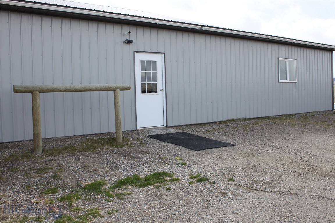 10 Lester Lane Property Photo 53