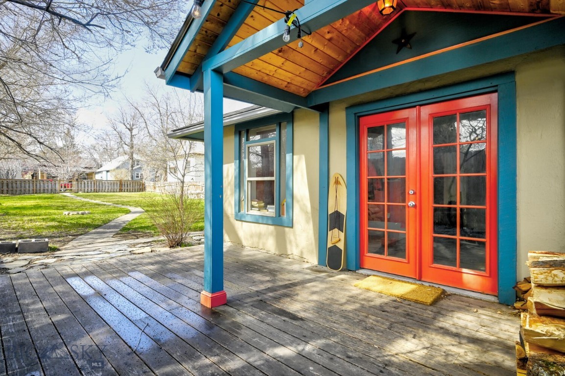 326 N 3rd Street Property Photo