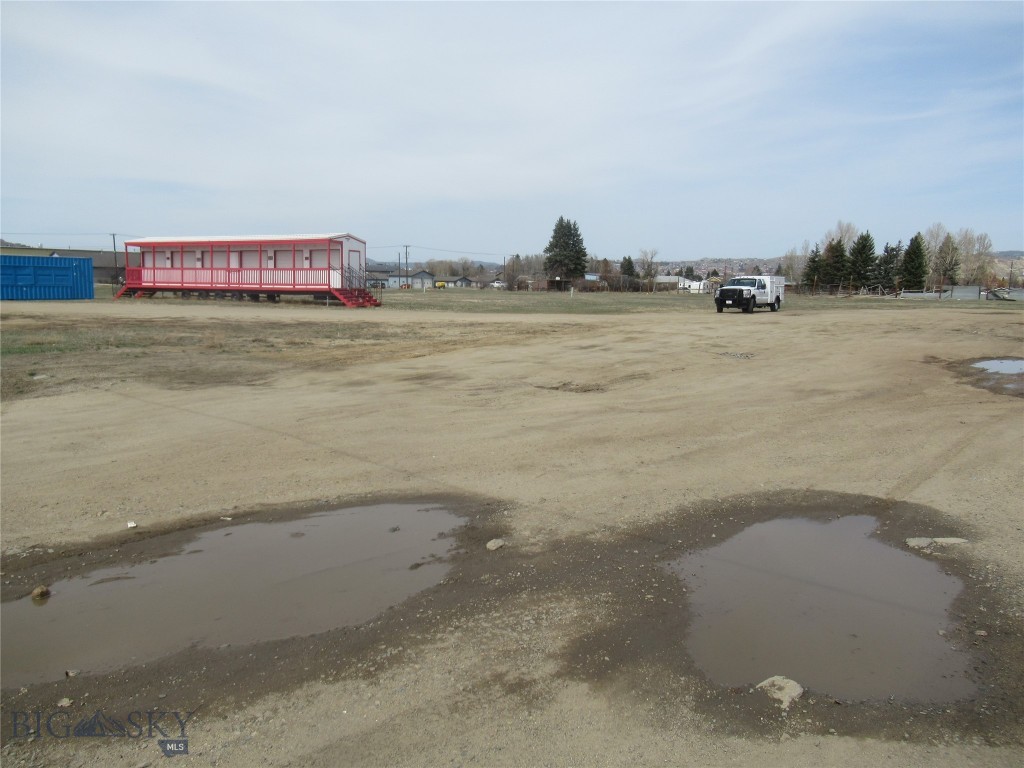 1830 Holmes Property Photo 30