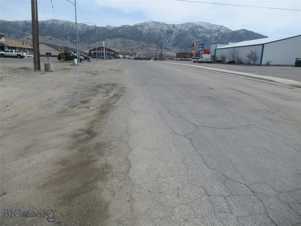 1830 Holmes Property Photo 32