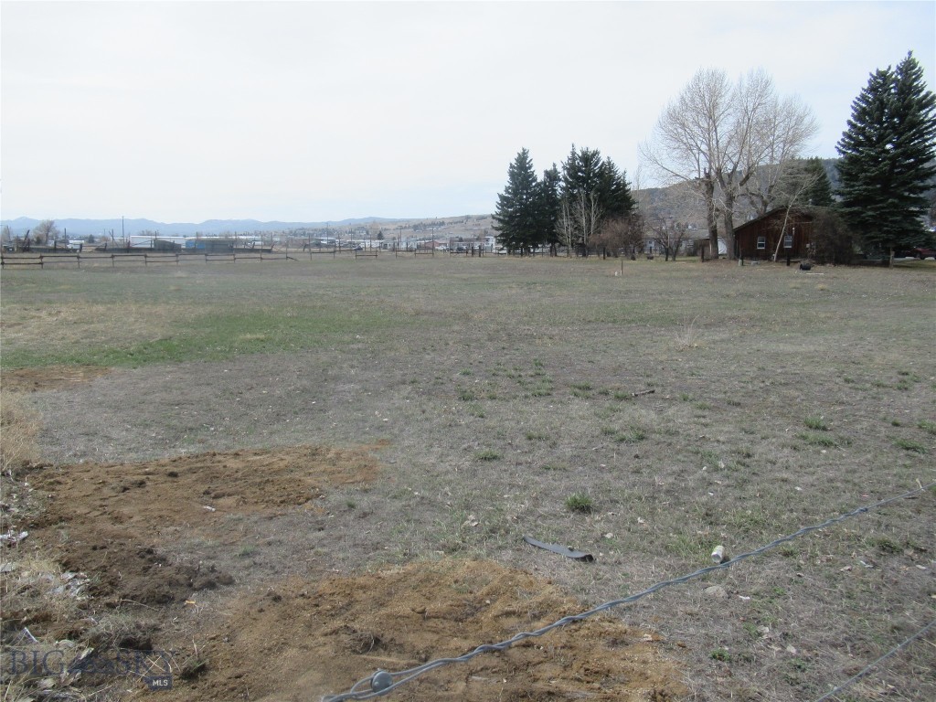 1830 Holmes Property Photo 43