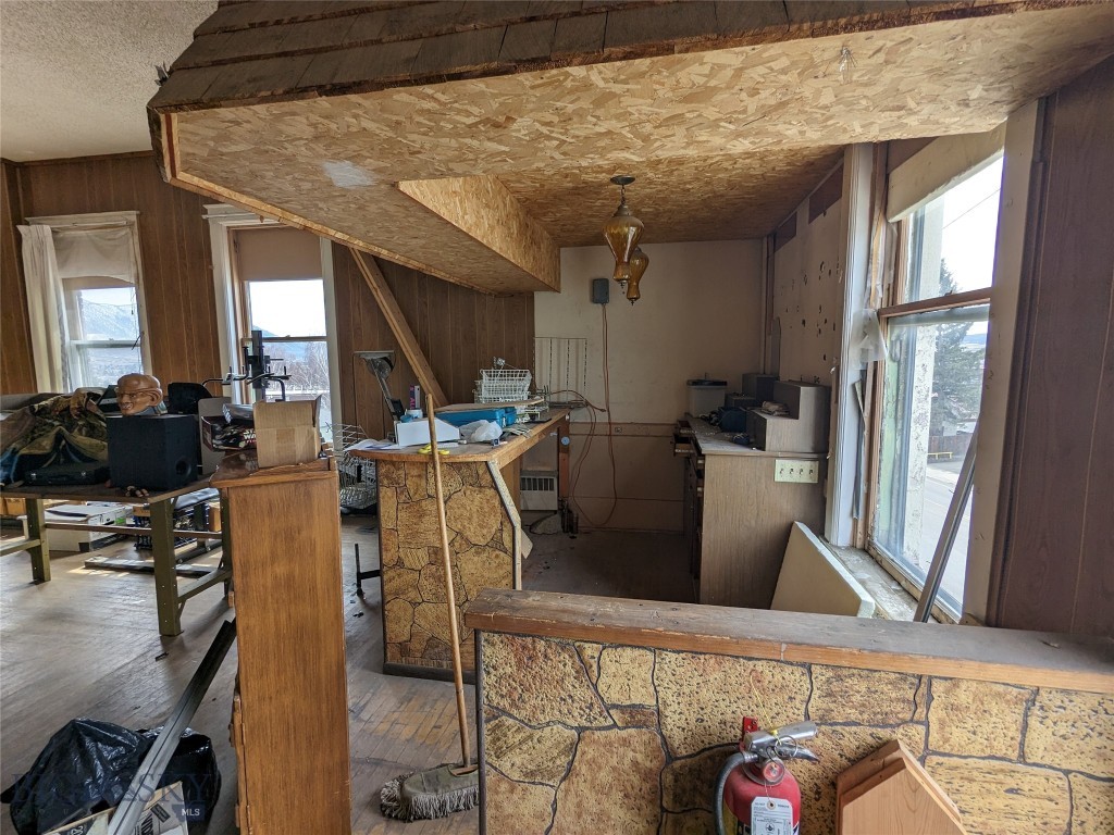 202 S Arizona Street Property Photo 15
