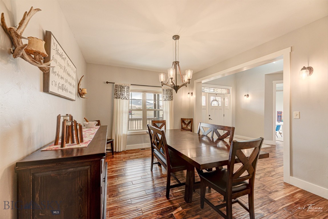 2160 Crested Wheat Loop Property Photo 18