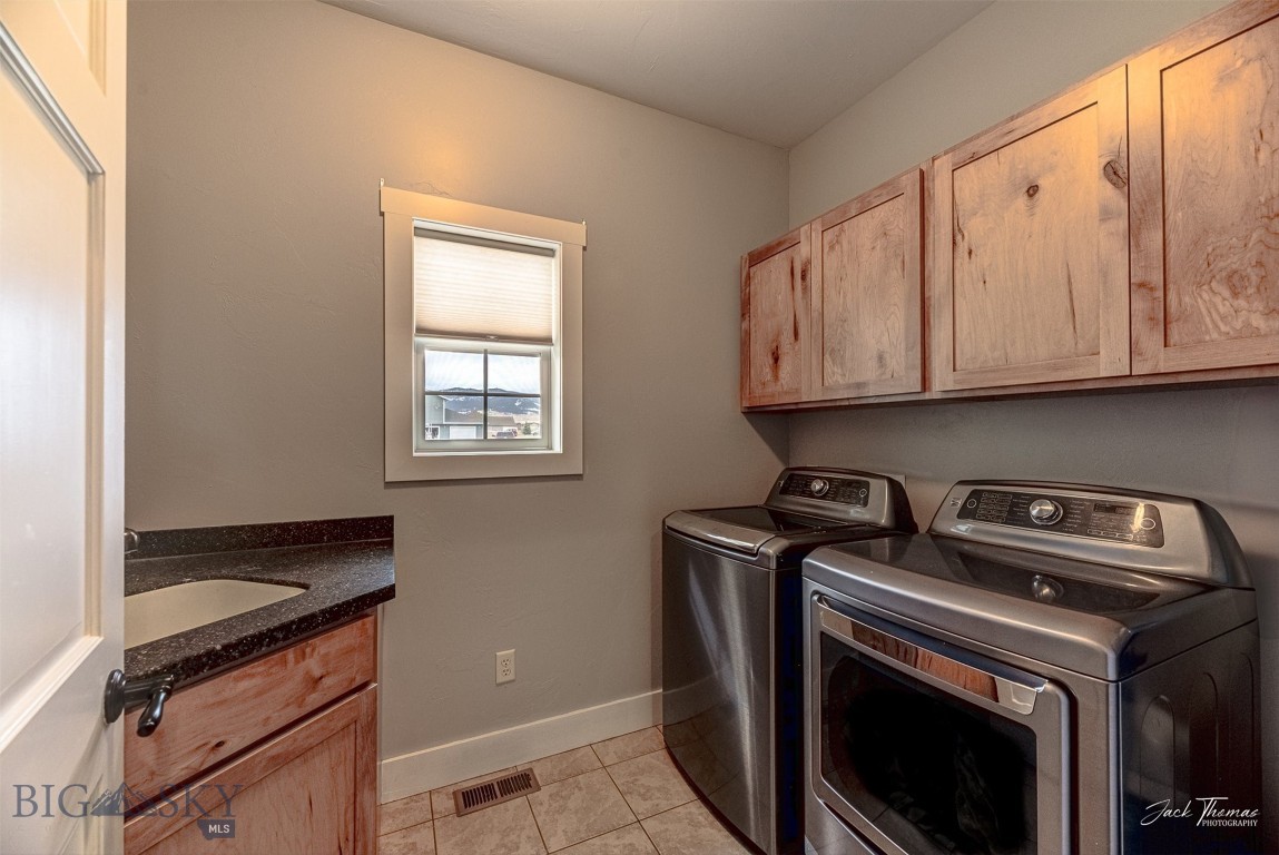 2160 Crested Wheat Loop Property Photo 31