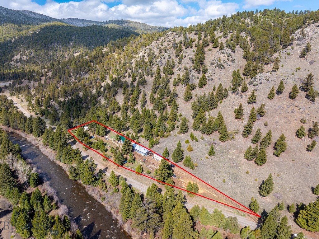 65 High Ore Property Photo