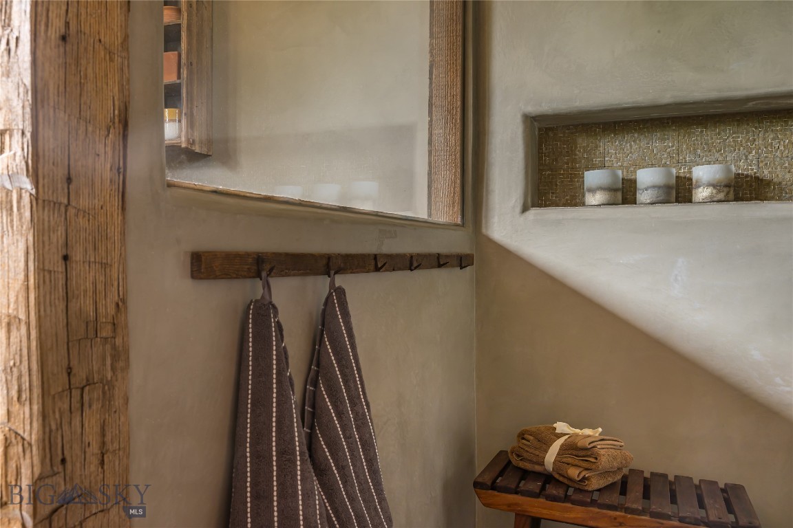 5933 Monforton School Road Property Photo 22