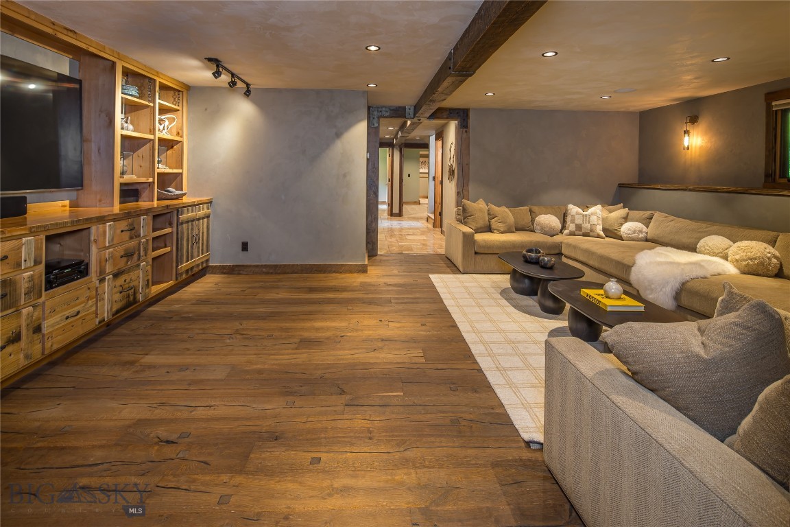 5933 Monforton School Road Property Photo 34