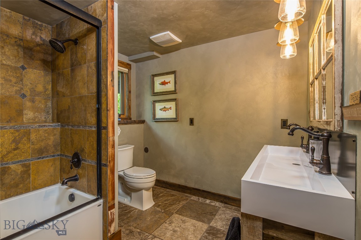 5933 Monforton School Road Property Photo 41